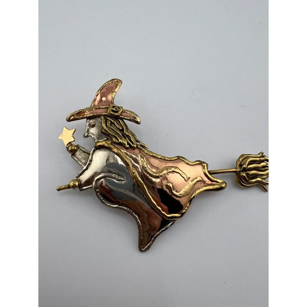 Vintage‎ Broomstick Brooch Halloween